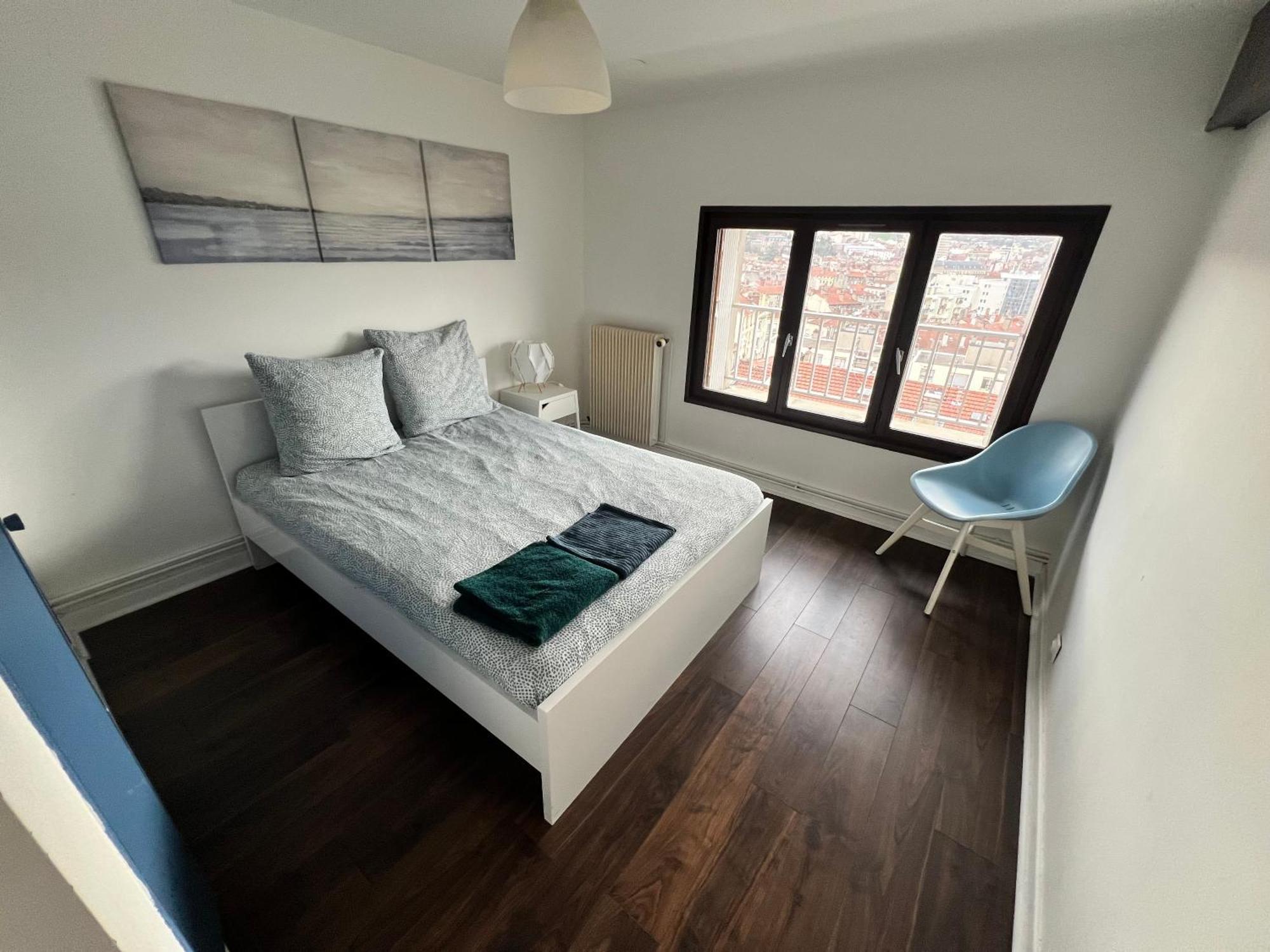 014 Chic & Cosy Grand Duplex 76m2 Wifi Smart Tv Netflix Et Vue Panoramique Apartment Saint-Etienne (Loire)